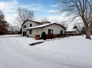1287 Greenbriar Ct #7, White Bear Township, MN 55110