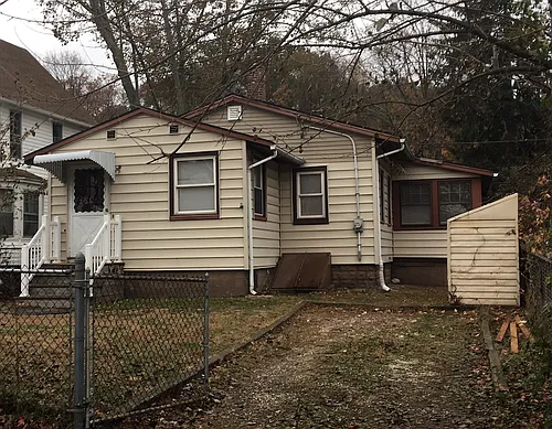 46 York St Photo 1
