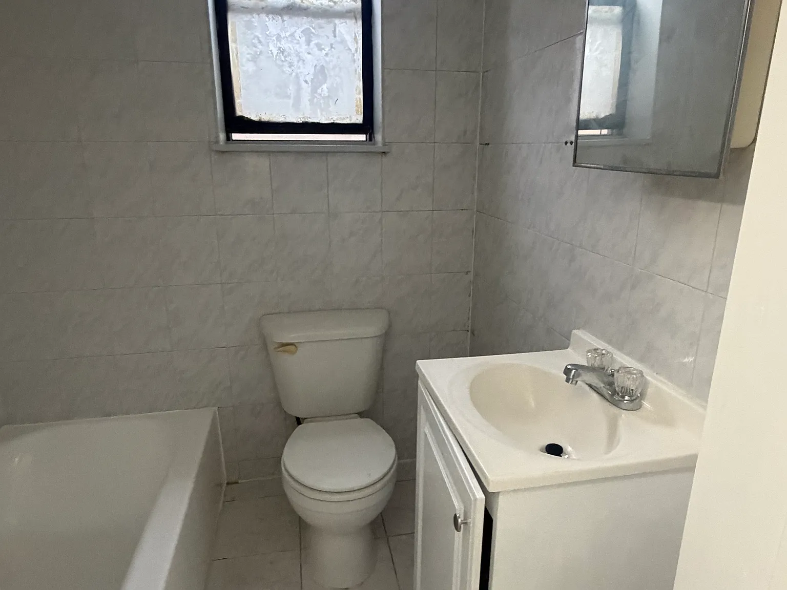 1 bed, 650 sqft, $2,200 — Photo 4
