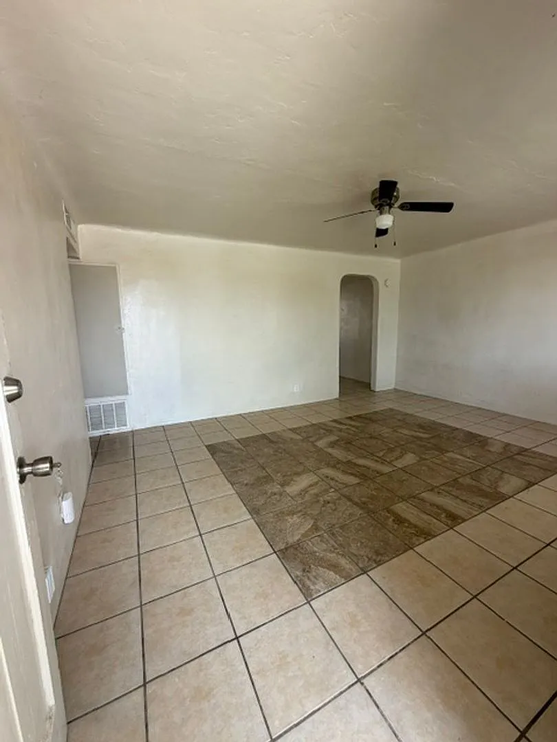 8421 Mercury A — Photo 2