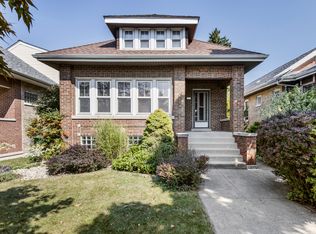 5650 W Eastwood Ave, Chicago, IL 60630