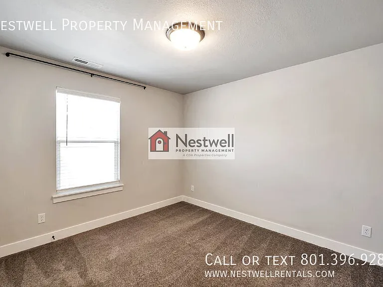 1556 N 3890 W — Photo 21