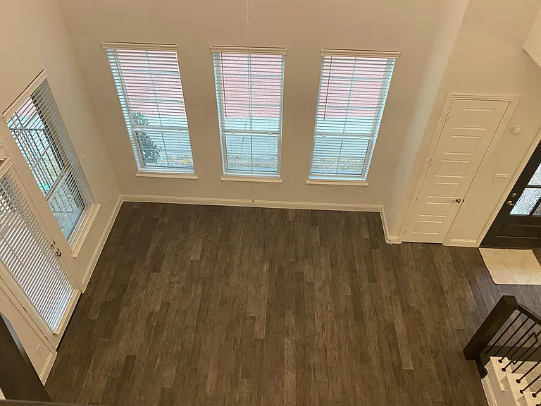 265 Golden Gate Dr — Photo 15