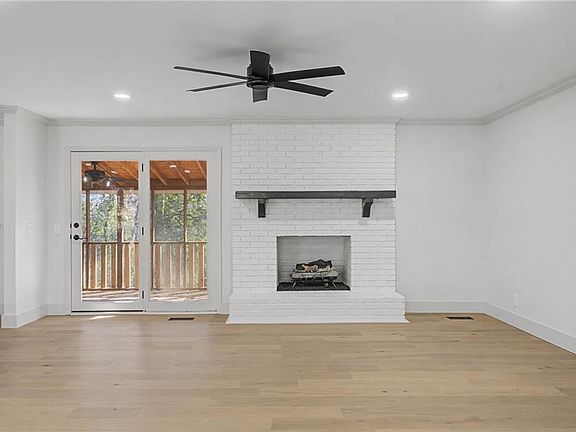 5th image of 115 Devonwood Dr