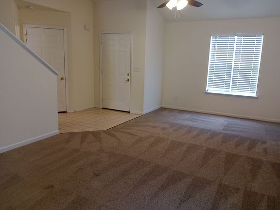 4th image of 4304-4306 Caleb Ct