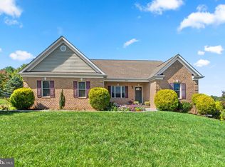 6670 Wind Ridge Rd, Mount Airy, MD 21771