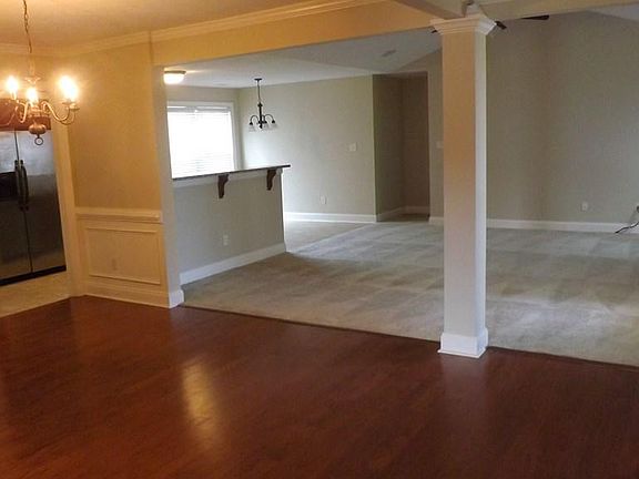3rd image of 1616 Sweet Meadow Ln