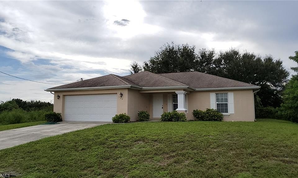 524 Wabasso Ave S, Lehigh Acres, FL 33974 Zillow