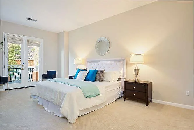 5325 Silver Point Way — Photo 5