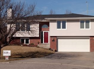 2701 Sedalia Cir, Lincoln, NE 68516