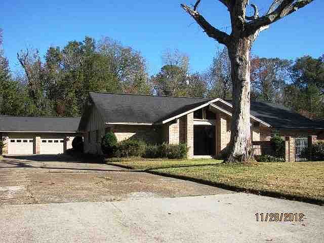 1st image of 3065 Blossom Dr