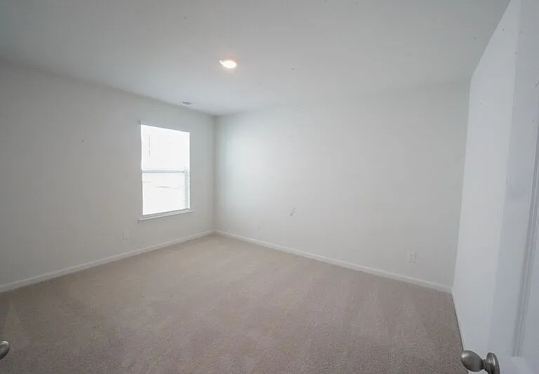 108 Windrush Pnes — Photo 43