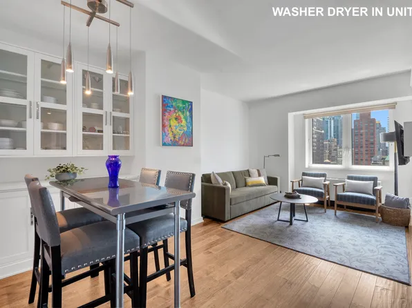 425 5th Avenue image 1 of 13