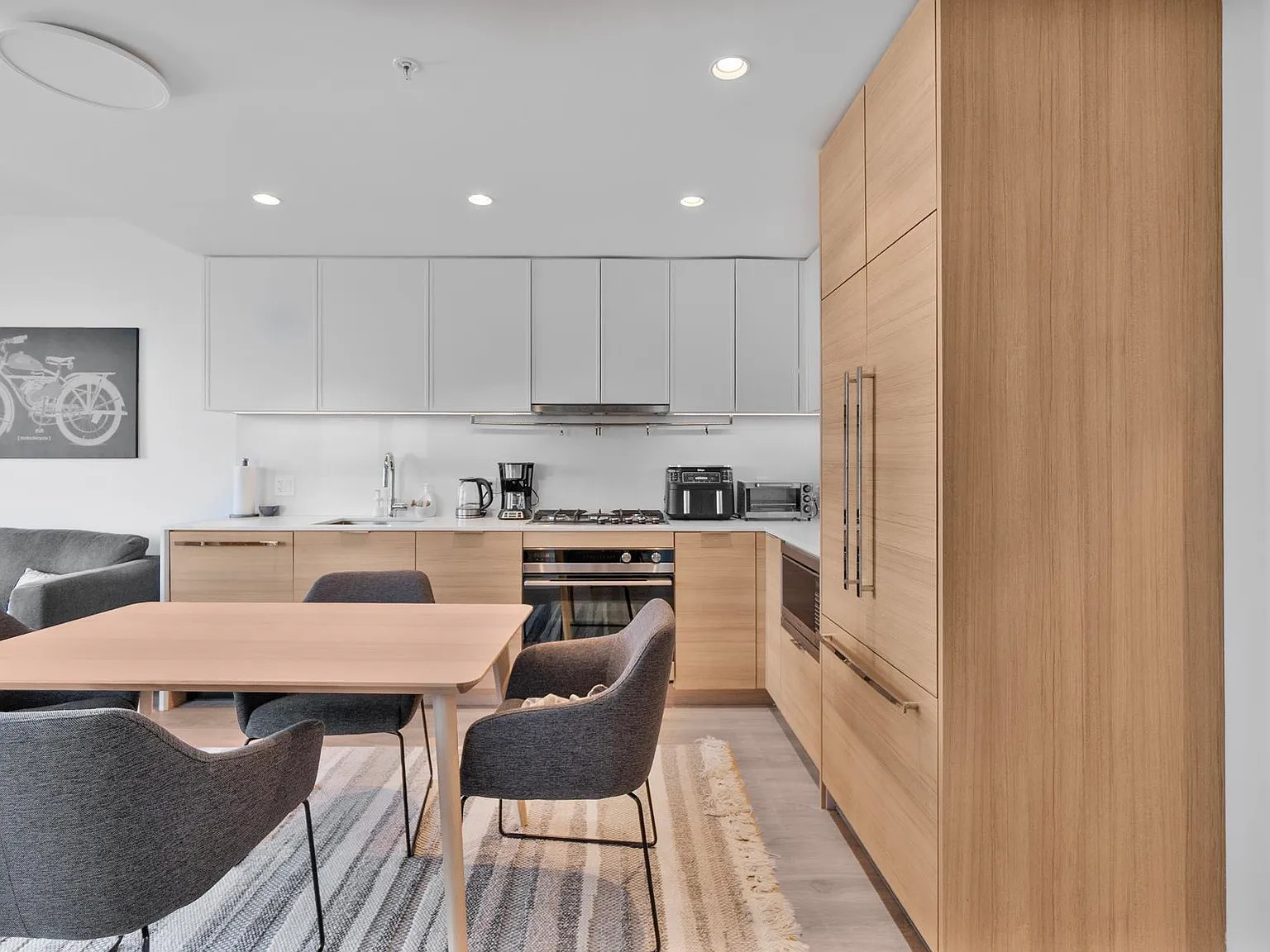 1 bed, 506 sqft, $2,200 — Photo 3