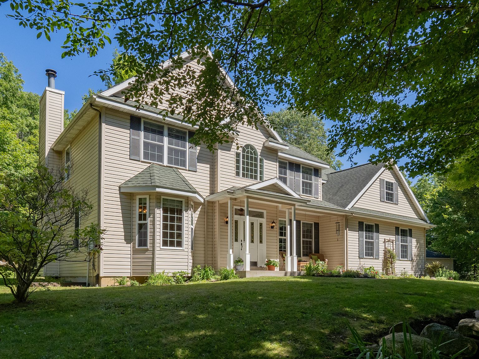 543 26th St, Allegan, MI 49010 Zillow