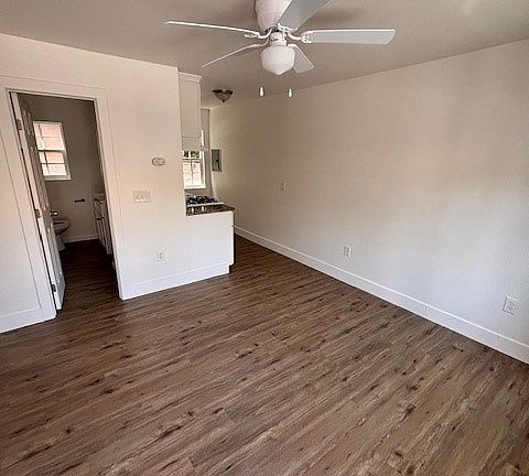 5th image of 225 S Highway 101 APT 11