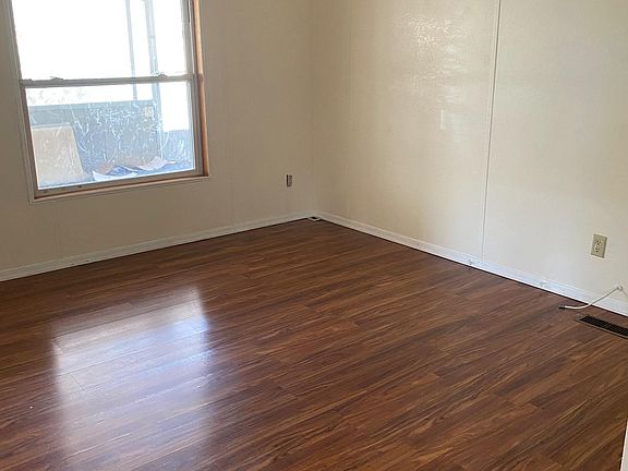 4th image of 5365 N Warner Dr