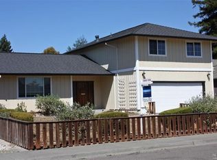 1641 Putnam Way, Petaluma, CA 94954