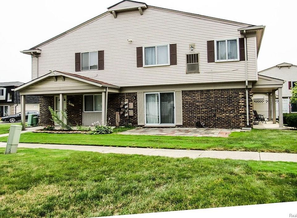 1st image of 15677 Dupage Blvd #29