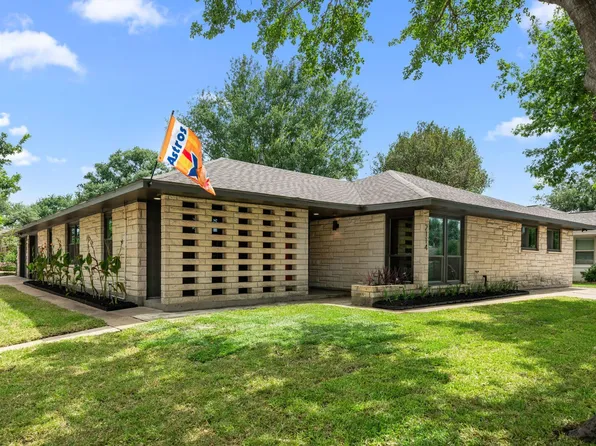 2114 Lazybrook Drive, Houston, TX 77008
