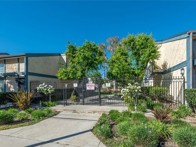 16715 Vanowen St, Van Nuys, CA, 91406
