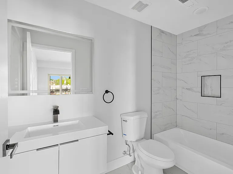 2061 N 62nd St #301 — Photo 7