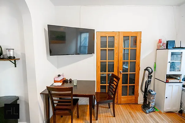 Rented by Highline Residential | media 6