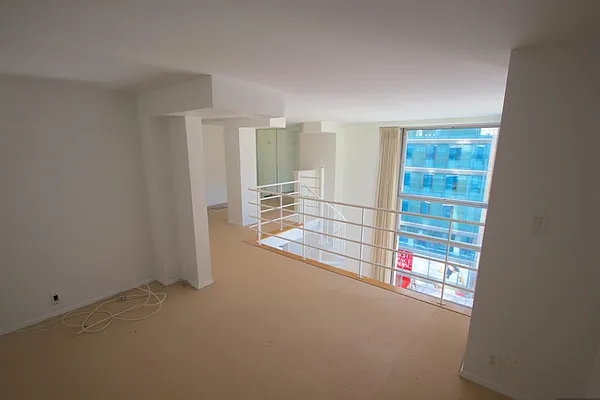 Rented by Kimiko Matsumoto, LREB | media 6