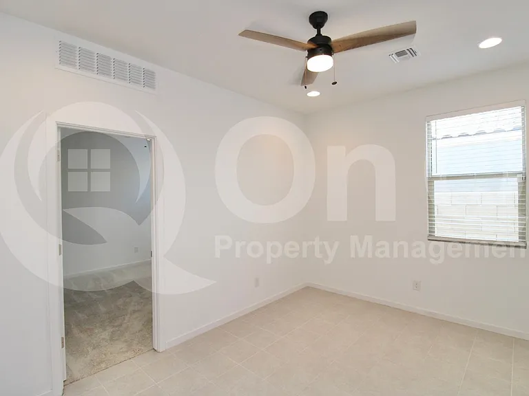 4577 W Sweetbush Way — Photo 7