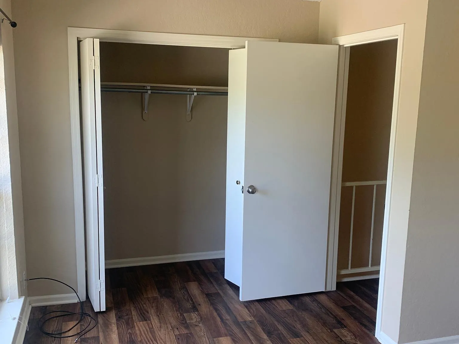 2 bed, 1.5 bath, 1100 sqft, $1,100 — Photo 4