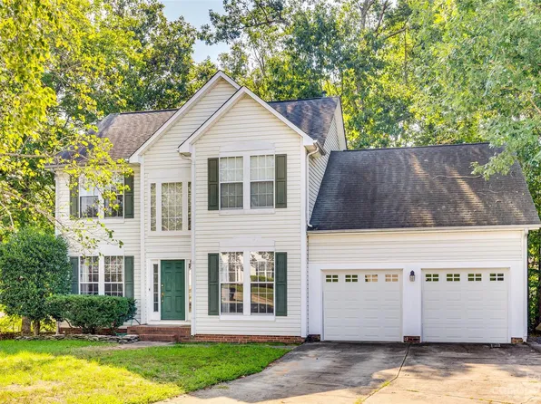 10305 Hatter Ridge Ter, Charlotte, NC 28214