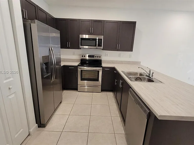 14708 SW 181st Ter #0 — Photo 5
