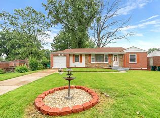 9182 Church Rd, Saint Louis, MO 63137