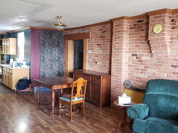 5th image of 1112-1116 Oakes Ave