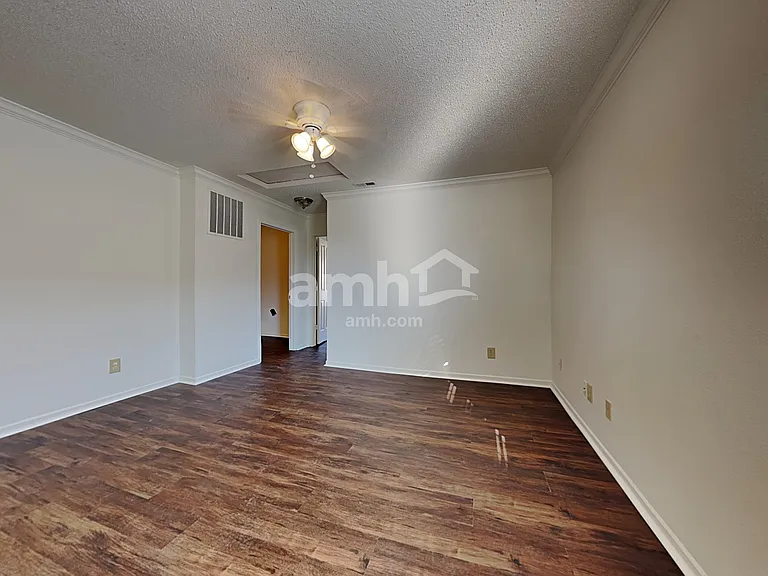 14298 Banister Dr — Photo 10