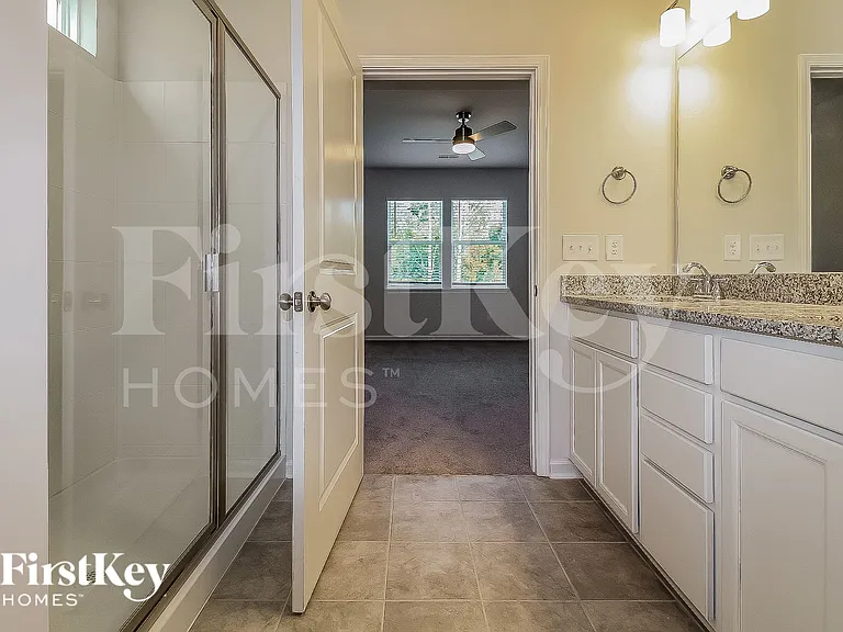 310 Ashborne Ln — Photo 7
