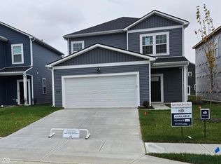 3902 Riverstone Dr, Whitestown, IN