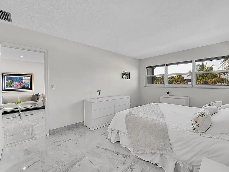 3655 NE 32nd Ave #221B — Photo 31