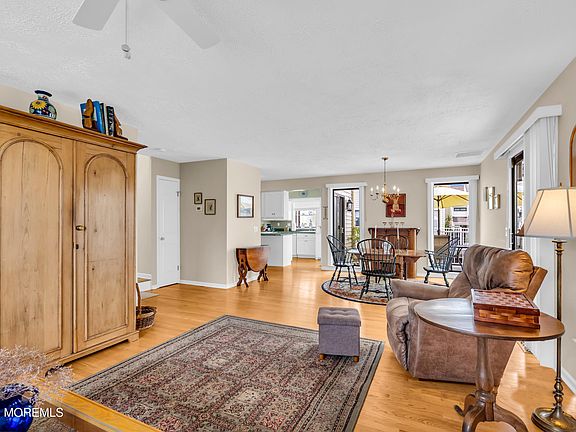 5th image of 580 Patten Avenue #2