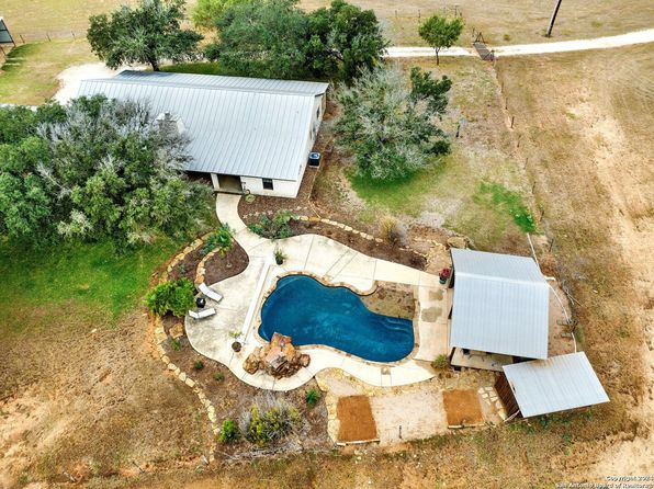 15910 FM 463 ESM, Lytle, TX 78052