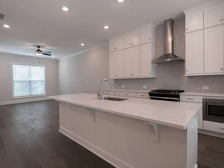 309 Burgess Walk — Photo 6
