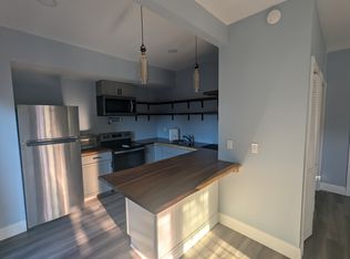 3420 Barstow Ave, Clovis, CA 93619