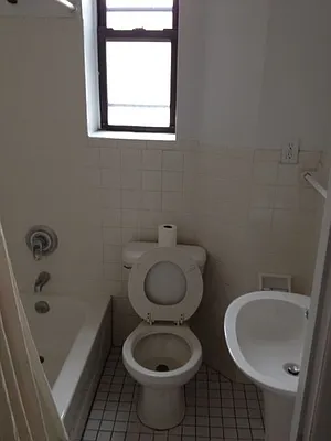 Rented by AJ Clarke | media 49