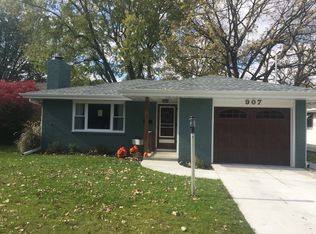 907 Myrtle Ave, Dixon, IL 61021