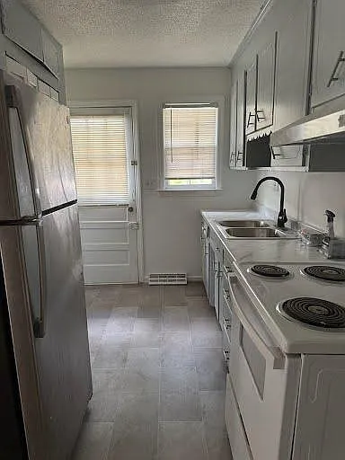 1541 B Joan St — Photo 4