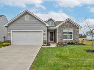 137 Kensington Way, Elyria, OH 44035