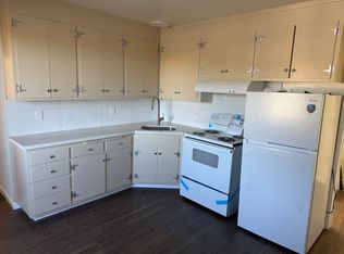 8039 Ney Ave #4, Oakland, CA 94605