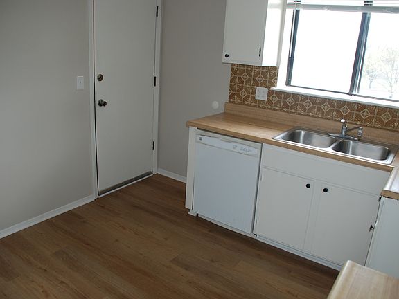4th image of 1779 Rand Rd APT 3B