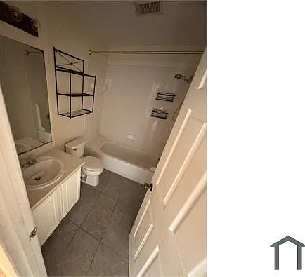 3 bed, 1353 sqft, $2,400 — Photo 4