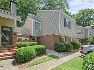 36 Dunwoody Springs Dr, Sandy Springs, GA 30328